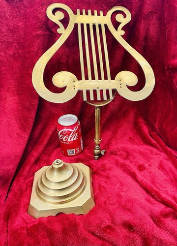 Large victorian brass lyre - large,