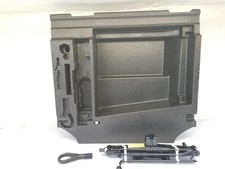 2019 ON L663 DEFENDER 110 VEHICLE JACK + FOAM STORAGE BOX AND HANDLE HY3217080AC