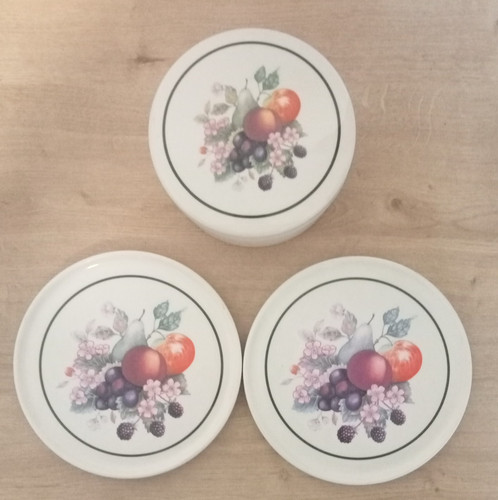 Vintage cloverleaf fresh - fresh, fruit