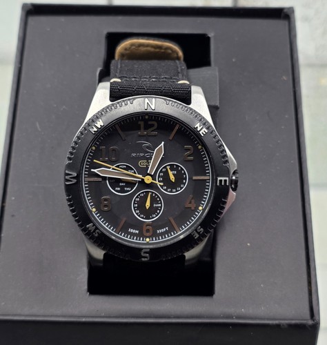 New rip curl expedition - new, solar