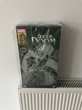 Hot Toys Doctor Doom Special Edition
