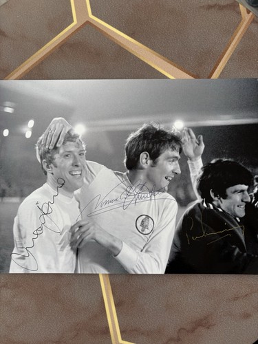 Leeds united legends - leeds,