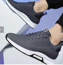 Men’s Mesh Sneakers with