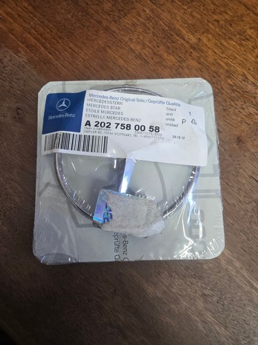 Mercedes benz trunk lid - mercedes-benz, star
