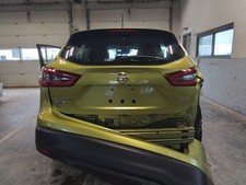 Trunk/Hatch/Tailgate Rear View