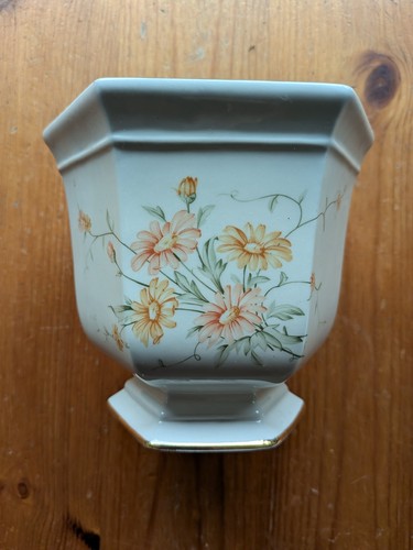 Vintage royal winton hexagonal - vintage,
