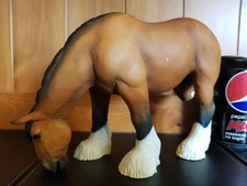 Rare north light - light, grazing