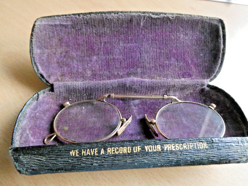 Pince nez vintage glasses - nez,