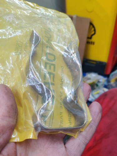 John deere l150947 exhaust - l150947,