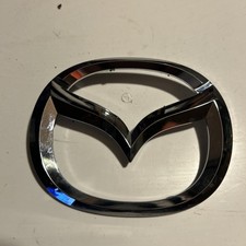 MAZDA - VINTAGE  CAR BADGE /