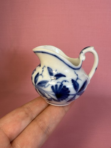 Delf small jug blue - ~,