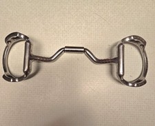 Myler MB05 Medium Port Comfort Snaffle – Eggbutt with Hooks – 5.5”