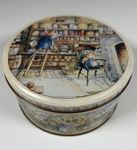 Brambly hedge metal - hedge,