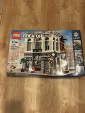 LEGO Creator Expert Brick Bank 10251 Building Kit