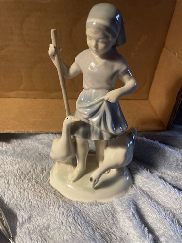 Metzler ortloff girl with - ortloff,