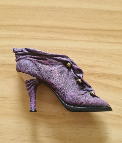 Just the right shoe cloaked - just,