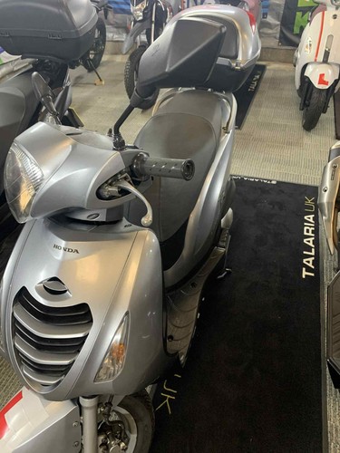 Honda pes 125cc scooter - honda, ps