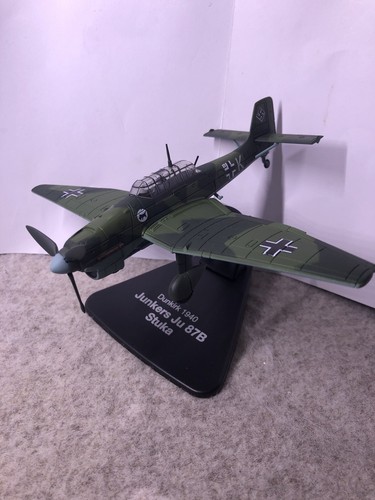 Corgi junkers 87b - corgi,