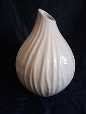 Kelly Hoppen Designs Ceramic Ribbed Vase Round Beige