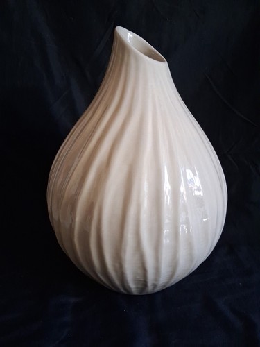 Kelly hoppen designs ceramic - designs,