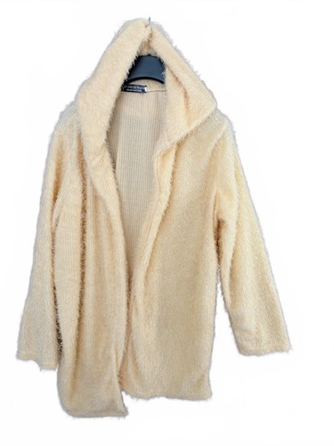 Dress room cream fluffy - room,