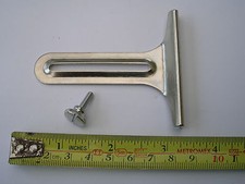 SEWING MACHINE UNIVSERAL LARGE SEAM GUIDE FITS BROTHER SINGER JUKI JANOME TOYOTA