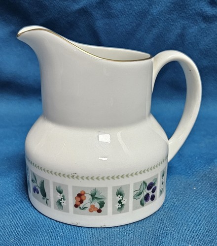 Royal doulton taspestry milk - doulton,