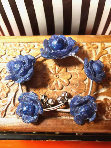 Vintage 1970s carved rose - 1970s,