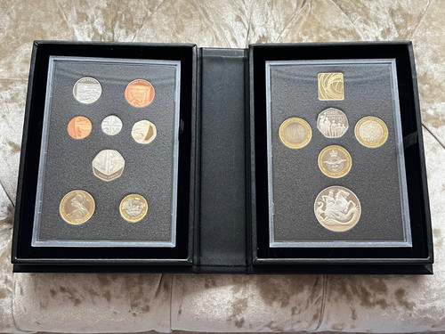 2018 royal mint coin - mint, uk