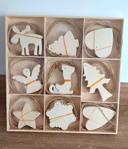 Christmas wooden hanging - wooden,