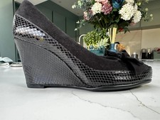 Aerosoles Patent and Suede Wedges Size 5 UK