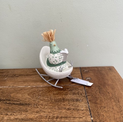 Next ornament chicken egg - in,
