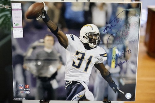 Antonio cromartie signed - antonio,