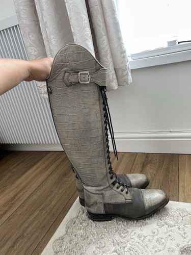 Celeris grey faux croc leather - croc,