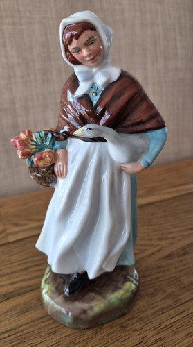 Royal doulton country - country, lass