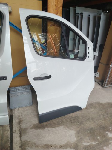 Vauxhall vivaro trafic 2015 - trafic,