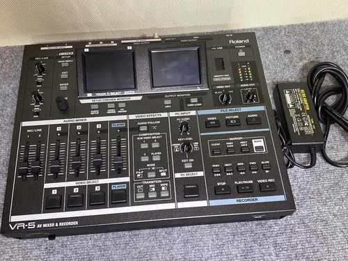 Roland video mixer - video,