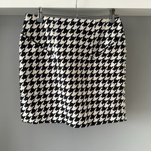 Black white houndstooth - black,