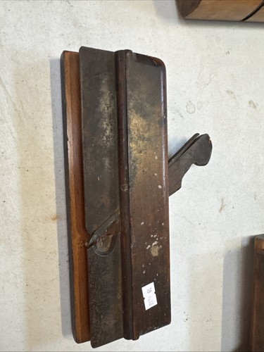 Early century moulding - century,
