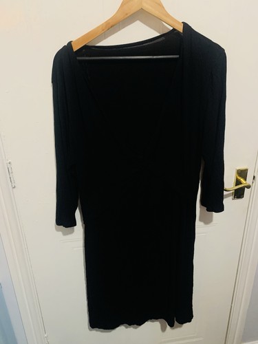 Little black dress - little,
