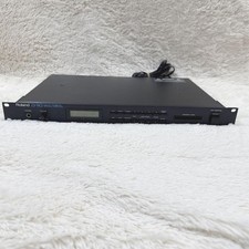 Roland D-110 Synthesizer
