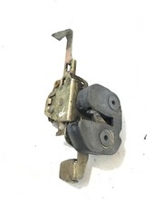 Mercedes 1117 Lock Mechanism Right Side Ecopower 4 Cylinder 1997