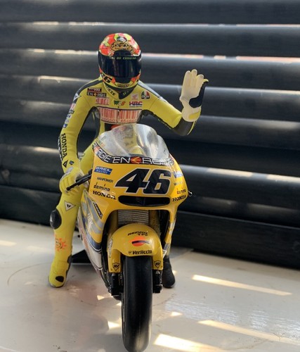 Valentino rossi mans rider - valentino,