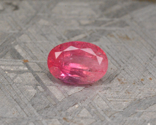 Red beryl emerald - red,