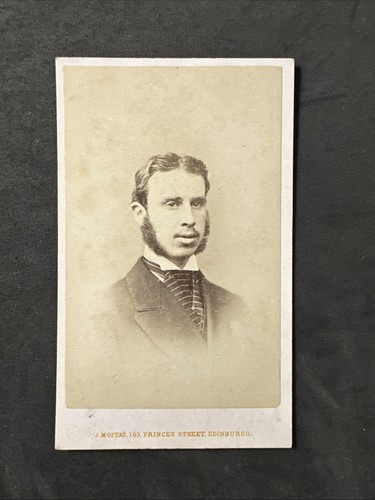 Cdv man large lips - lips, moffat