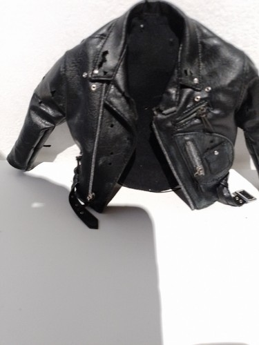 Hot toys terminator dx13 - terminator, 1/6