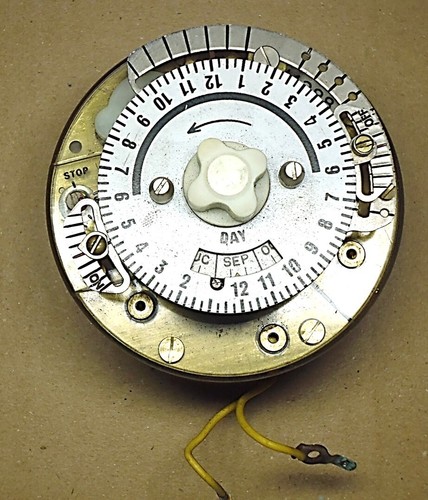 Zenner 240v time switch - 240v,