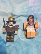 Roblox x2 Figures With Accessories