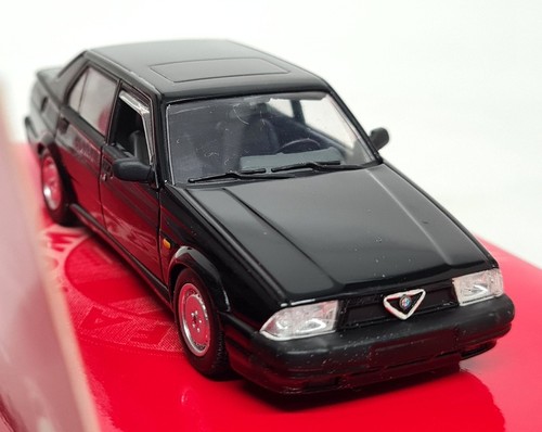 Minichamps alfa romeo 75 - minichamps,