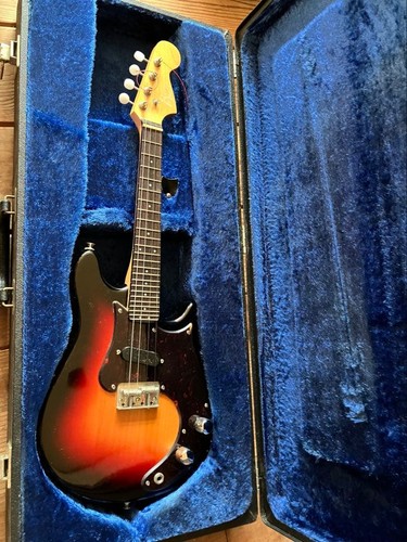 Blue bell electric mandolin - blue,